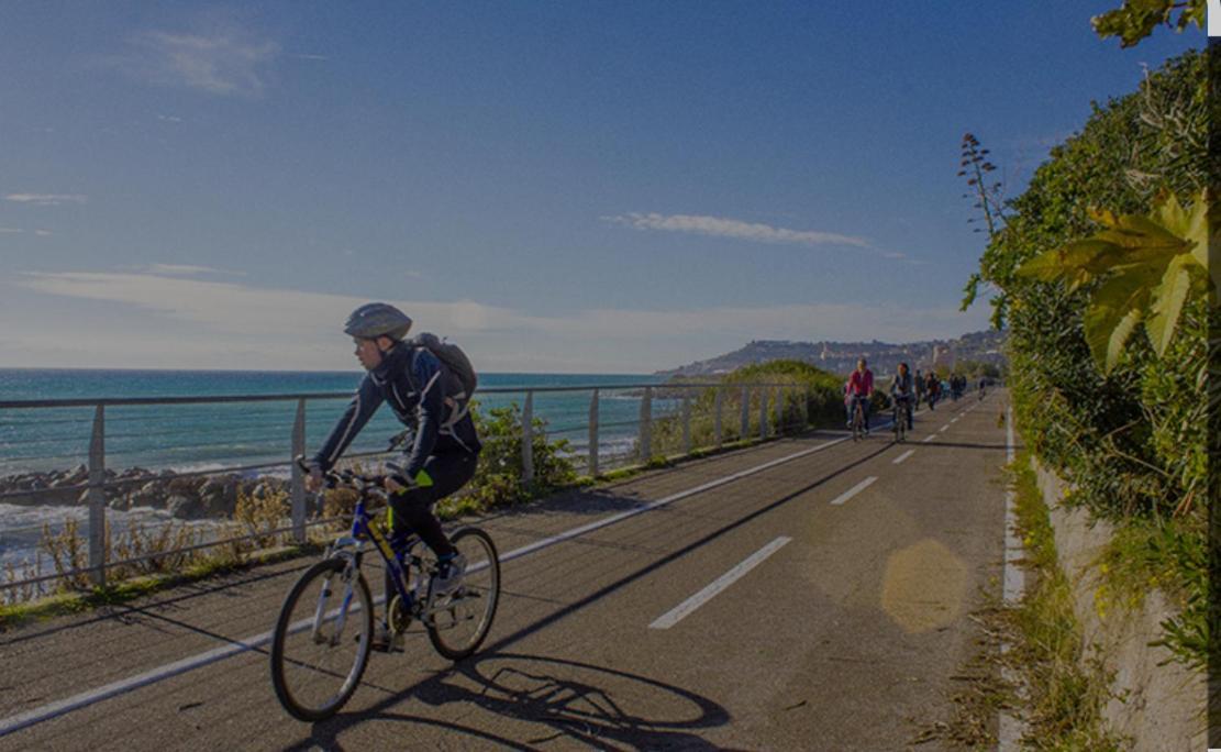 Ampio Appartamento Centrale San Remo Kültér fotó