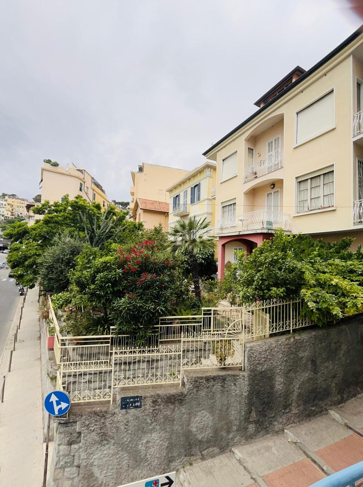 Ampio Appartamento Centrale San Remo Kültér fotó