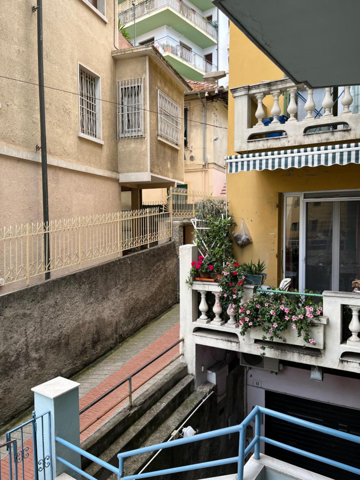 Ampio Appartamento Centrale San Remo Kültér fotó